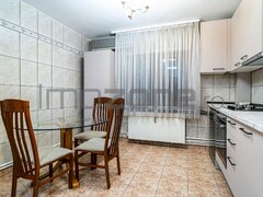 Sebastian 141, 3 camere, 78 mp, et 1, 2 bai, centrala proprie, disponibil imediat